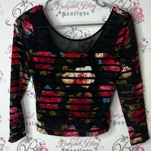 Guess Black Floral Mesh Crop Top netted flowers tiered sexy swoop neck